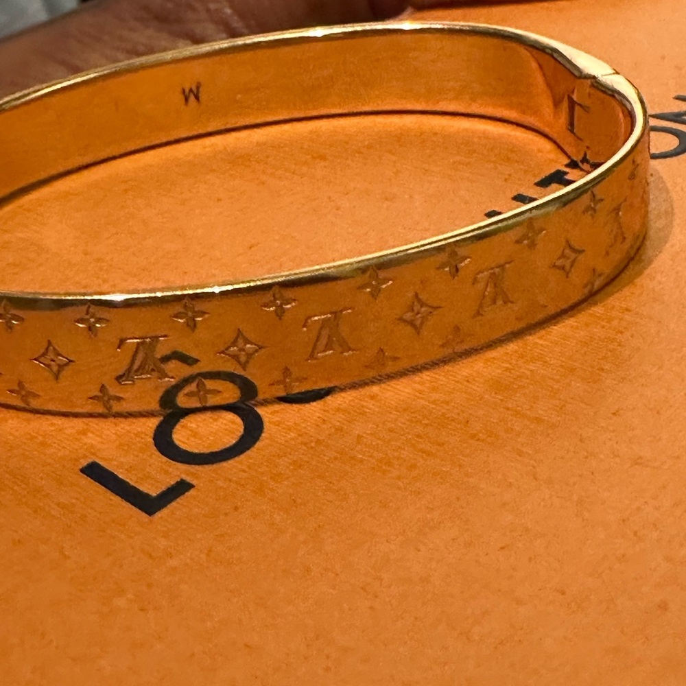 Louis Vuitton Brass Nanogram cuff 💕 - Picture 9 of 13